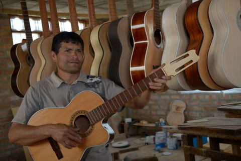 Cajamarca: Guitar Workshop & San Nicolás Lake Tour Cajamarca: Guitar Workshop & Lake Tour with Spanish Guide