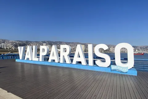 Private Tour: Valparaíso + Viña del Mar + Wine in Casablanca