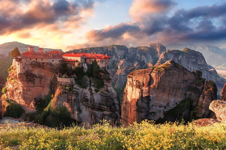 Vanuit Athene: Hele dag Meteora Tour met optionele Griekse lunchHele dag Meteora Tour met lunch