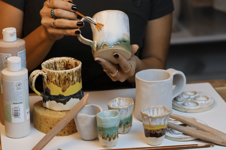 Barcelona: Pottery Workshop with Wine