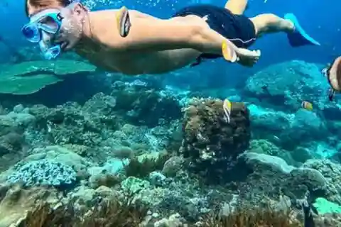 Muscat: Daymaniat Islands Snorkeling Tour with Refreshments.