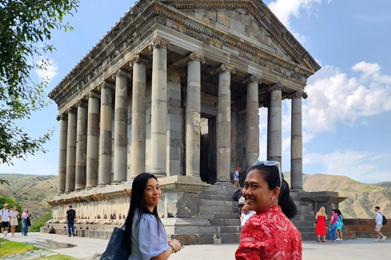 Small Group Tour: Garni, Geghard, Breathtaking Ararat View!