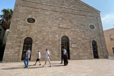 Excursión de un día a Ammán - Madaba - Monte Nebo - Mar MuertoAmmán-Madaba-Monte Nebo-Mar Muerto Excursión de un día en minibús 10 pax