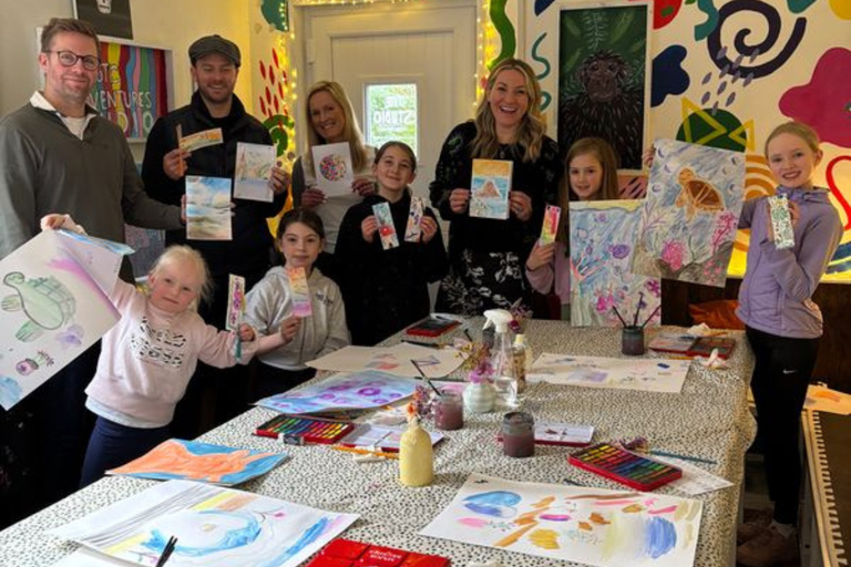 Manchester: Private Art/Craft Workshop guided by an artist.