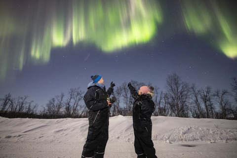 Von Tromsø: Nordlichtjagd mit Fotos &amp; SnacksNordlichtjagd in Tromso mit Fotos, Kleidern und Snacks