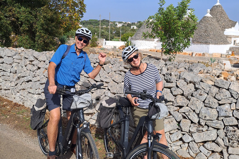 Locorotondo and Cisternino: E-Bike Tour with Ice Cream Departure from Locorotondo