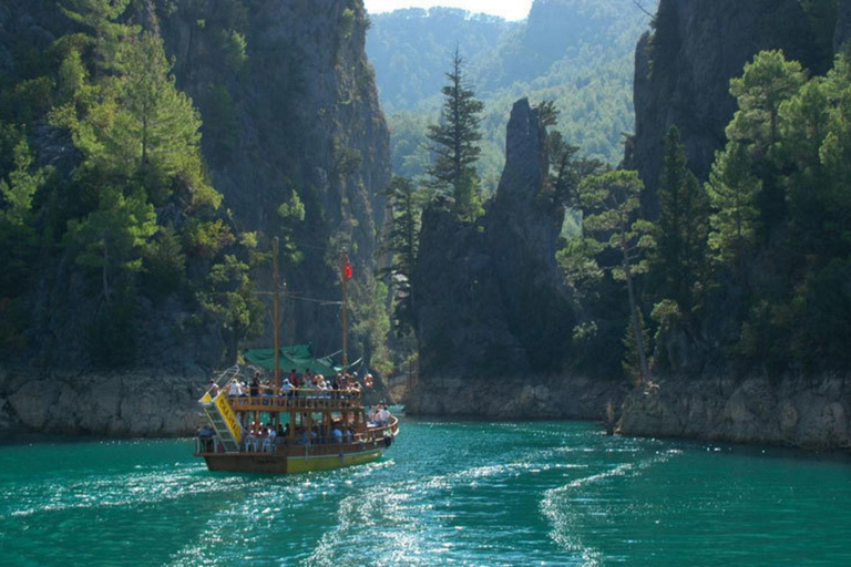 Ville de Side : Excursion en bateau dans le canyon vert avec boissons non alcoolisées illimitées