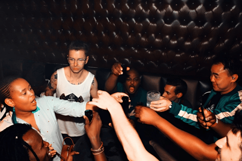 Cape Town: Nightlife Club Tour with Pickup