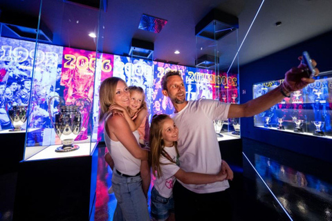 Barcelona: Flex Pass Top Attractions & Sagrada Option 7 Attractions Pass
