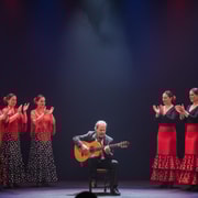 Sevilha: Flamenco intimista com artistas premiados