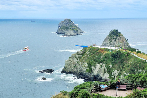 Busan Igidae Coastal Walk & Korean Pancake Experience Wednesday Afternoon Schedule (2 PM Start)