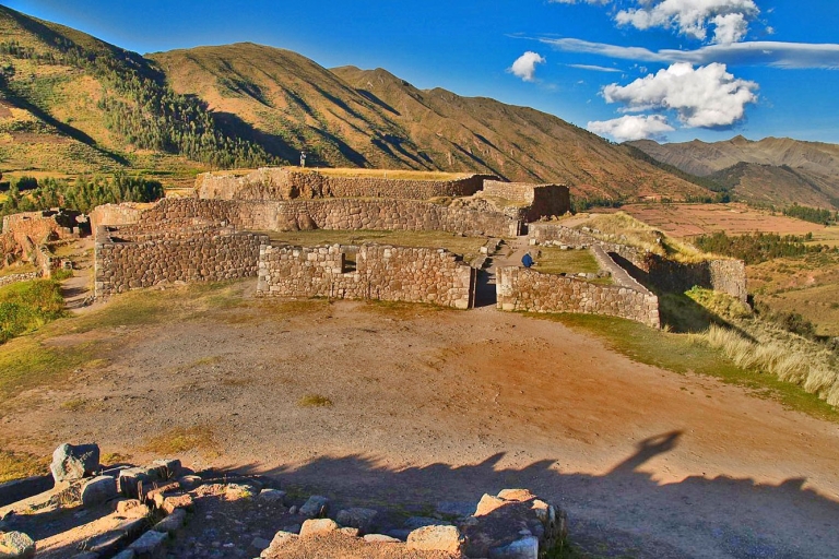 Explore Cusco - Rainbow Mountain and Machu Picchu in 5 Days