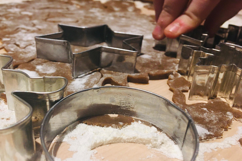 Tallinn: Local Gingerbread Workshop in the Old Town