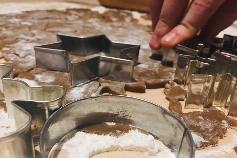 Tallinn: Local Gingerbread Workshop in the Old Town