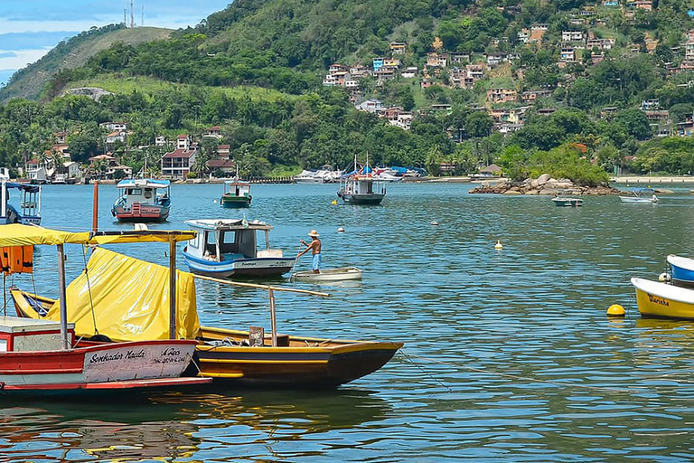 Visita guiada a Angra, com almoço (partida de Angra)