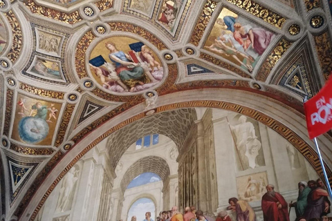 Rome: Skip-the-Line Vatican Museums Tour w/ Basilica access Afternoon Tour in Spanish