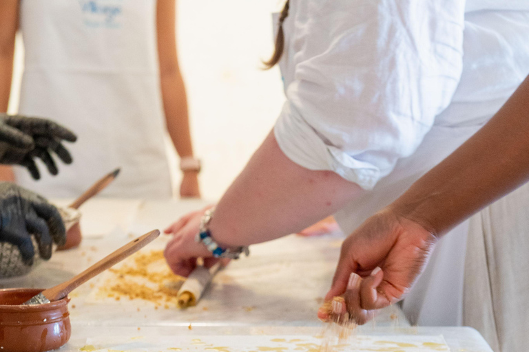 Greek Cooking Class with a Local Chef, Wine, & Meal in Drios Drios: Greek Cooking Class with a Chef, Wine, and Meal
