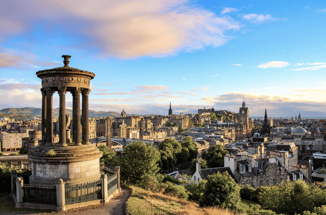 Edinburgh: Edinburgh City Luxury Private Day Tour