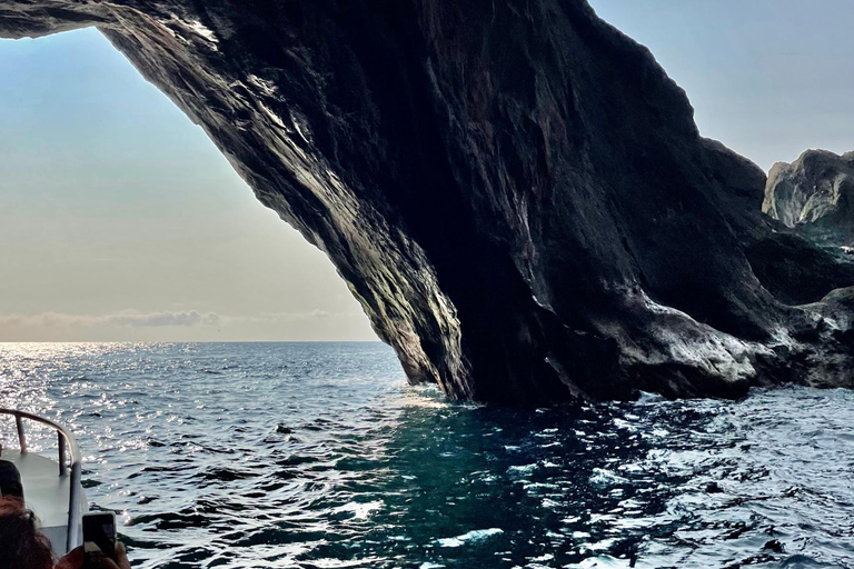 Île de Faial : Tour en bateau unique au volcan Capelinhos