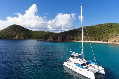 Desde Roses: Excursión de mediodía en catamarán - Cap de Creus