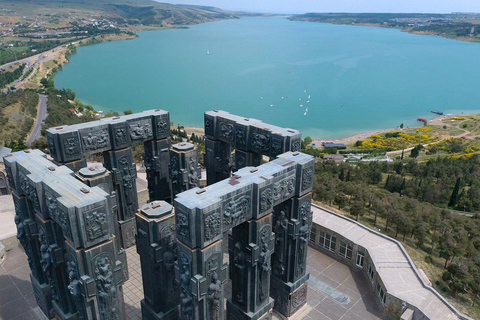 Private Day Tour from Kutaisi to Mtskheta and Tbilisi