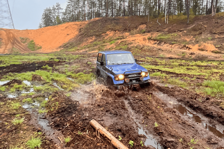 Från Riga: Offroad-äventyr i skogen