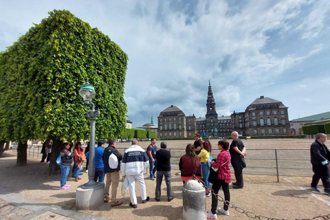 Copenaghen: Tour privato guidato a piedi con pasticceria danese