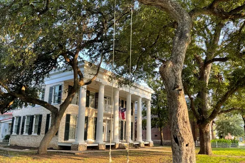 Austin: Neill-Cochran House Museum
