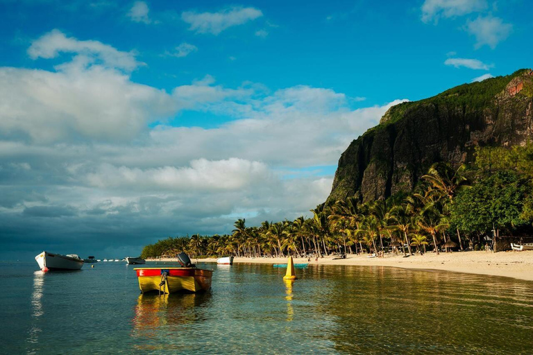 Île Maurice : randonnée au Morne, plage et restaurant