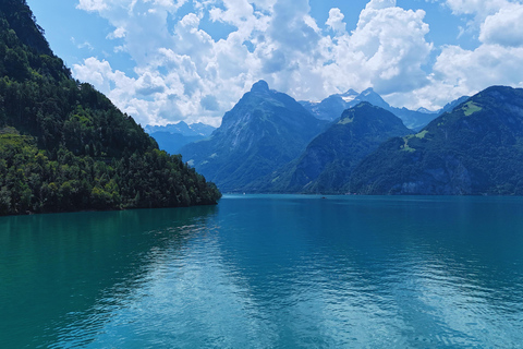 Von Zürich aus: Private Tagestour zu den versteckten Juwelen der Schweiz mit einem lokalen ReiseführerVon Zürich aus: Private Tagestour zu den versteckten Juwelen der Schweiz mi
