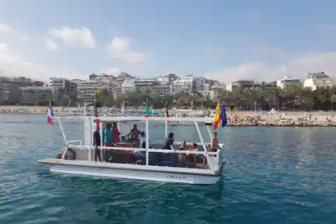 VISITE PRIVÉE (PONTON PARTY)