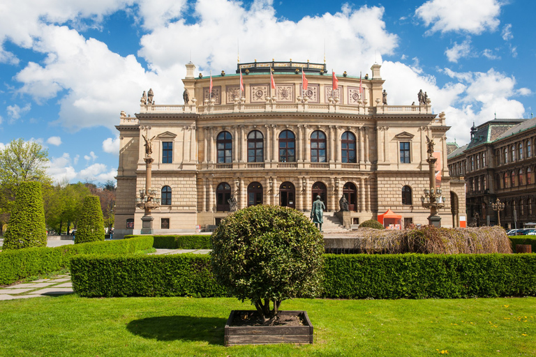 Prague Jewish Quarter Private Tour and Boat Cruise 4-hour: Jewish Quarter, Spanish Synagogue & Cruise