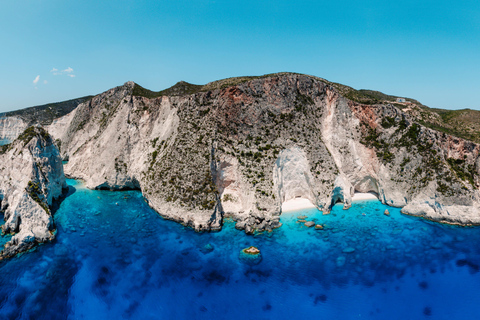 Prywatna łódź na Zakintos: jaskinie Keri, Mizithres, Agalas (maks. 5 osób)