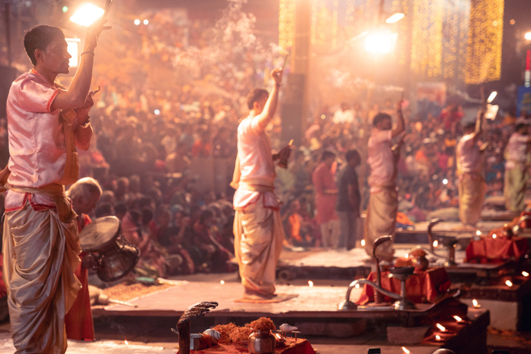 Desde Delhi: Viaje espiritual de 3 días a Varanasi en trenDesde Delhi: viaje espiritual de 3 días a Varanasi en tren