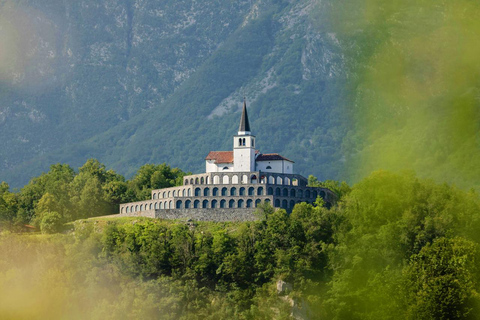 Soča River, Northern Slovenia: A Tour Amid Turquoise Waters and Mountain Flavors Julian Alps in Spanish – Private