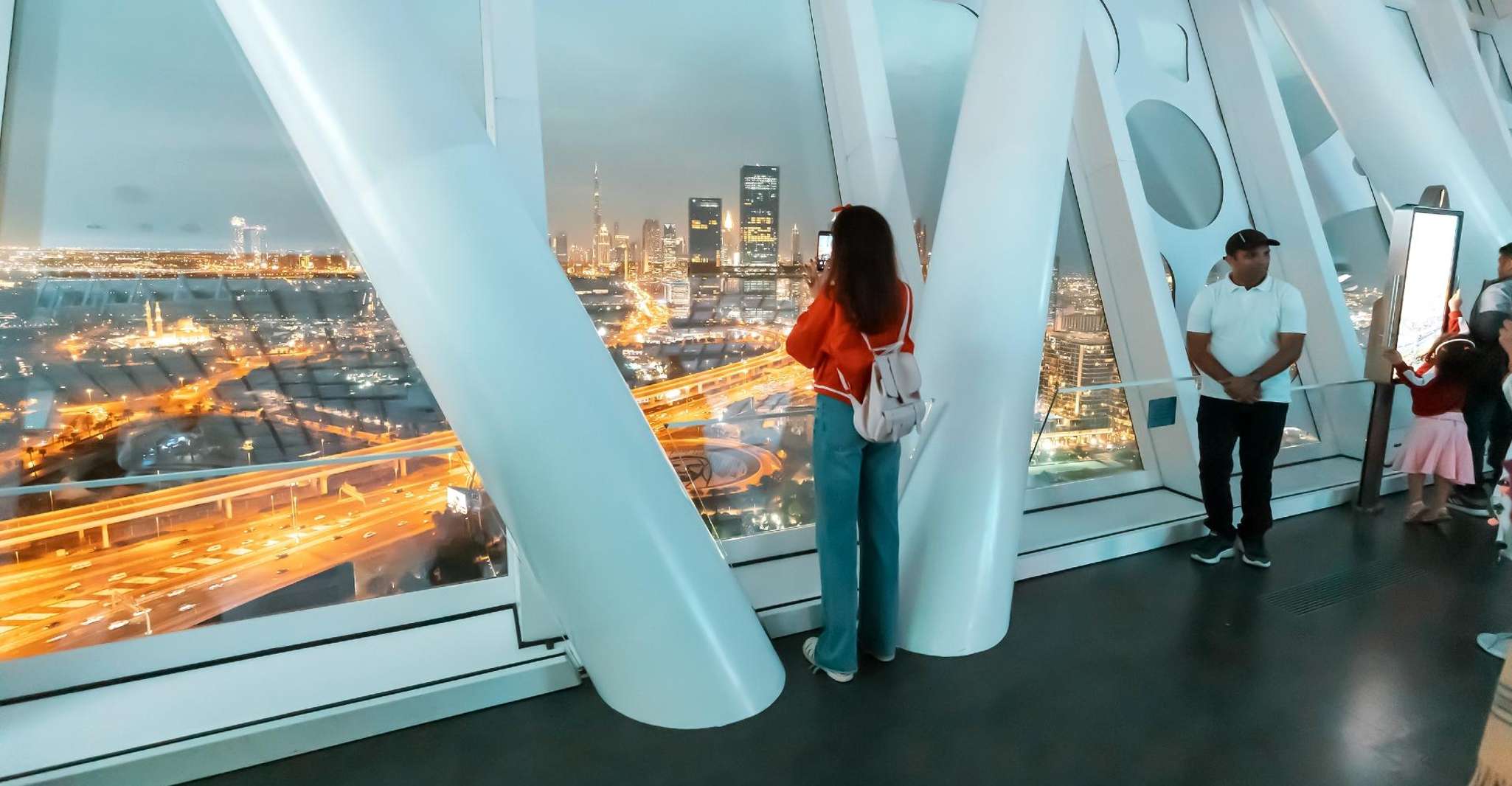 Dubai, billet d'entrée au cadre de Dubai avec accès au pont - Hizvo