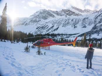 Kanada: Helikopterflug zu den Eisblasen des Abraham Lake Kanada: Helikopterflug zu den Eisblasen des Abraham Lake