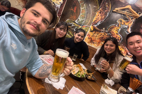 Tokio: Hidden Bar &amp; Izakaya Crawl Guided Tour in Shinjuku