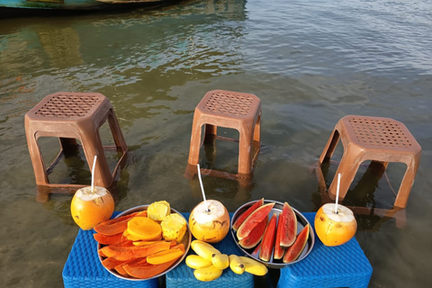 Negombo City Tour & Lagoon Boat safari with Fruit Tasting