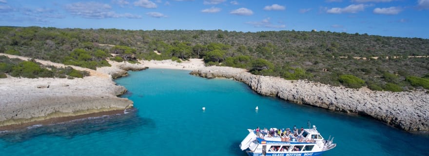 Depuis Cala en Bosch : billet aller-retour de la navette Galdana