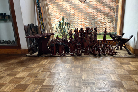 Kigali: Tour cultural por el palacio real, el museo y el memorial.Kigali: Visita cultural al palacio real, el museo y el memorial