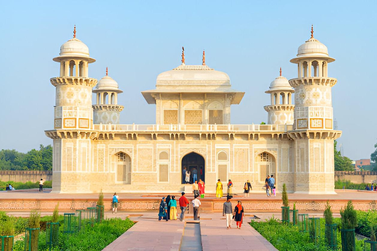 Taj Mahal &amp;Agra stad: Övernattningstur från Delhi med alternativAll Inclusive med 5-stjärnigt hotell + flygmiddag och Jaipur Drop