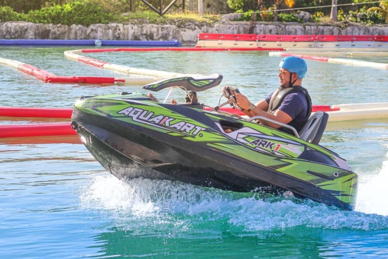 Punta Cana Aqua Pack: jetskiën, aquakarts en offroad-rallyPunta Cana Aqua-pakket: jetskiën, aquakarts en offroad-rally
