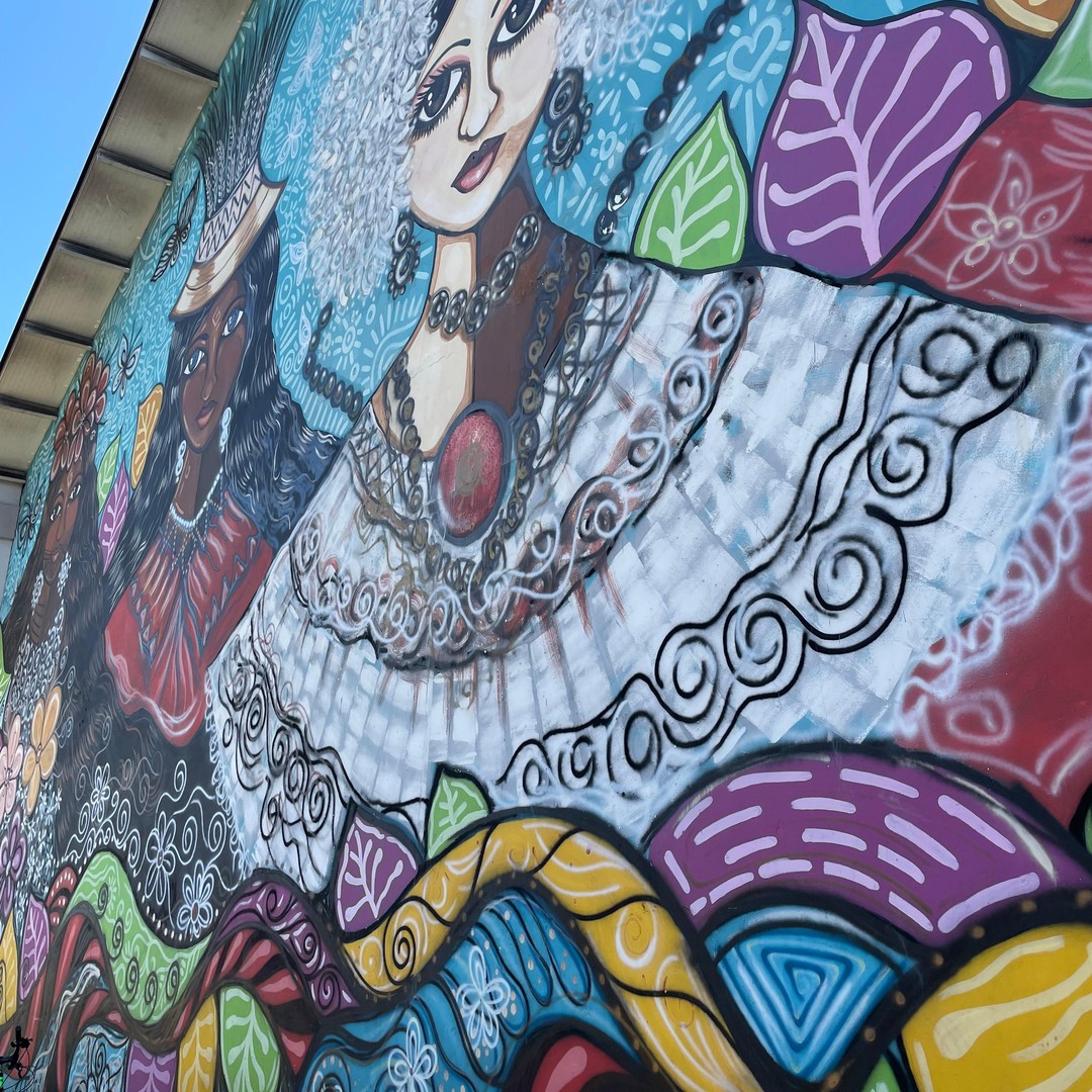 Colagem de mídia