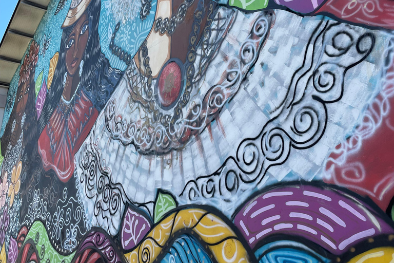 "Fietstour Casco Viejo en Panama Stad Ontdek de essentieFietstour in Panama Stad en de Oude Stad met lokale gids