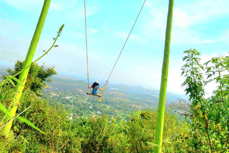 Aventure de baignade et de balançoire dans les cascades d&#039;Arusha par Kingstone Asilia