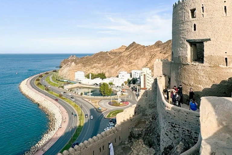 Muscat:Private Lamborghini Luxury City Tour with Local Guide Lamborghini Urus