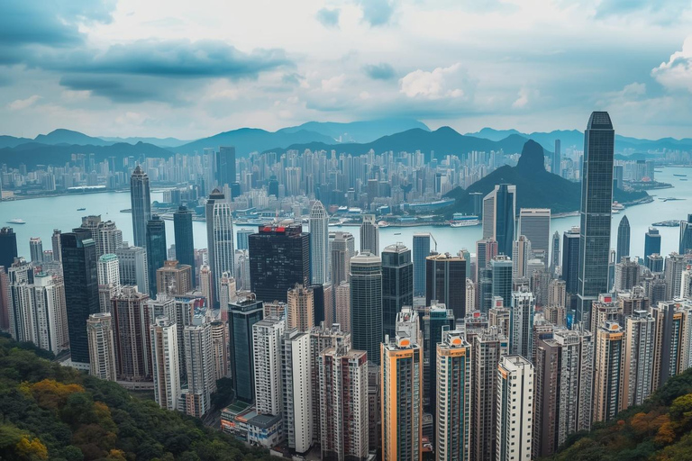 Hong Kong Island: Private Custom Car Tour with a Local Guide 4-Hour Private Car Tour