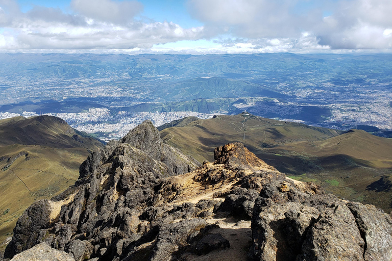 Rucu Pichincha Summit Hike from Quito with Private Guide