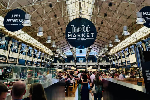 Lisbon Private Tuktuk Tour with Hotel Pickup